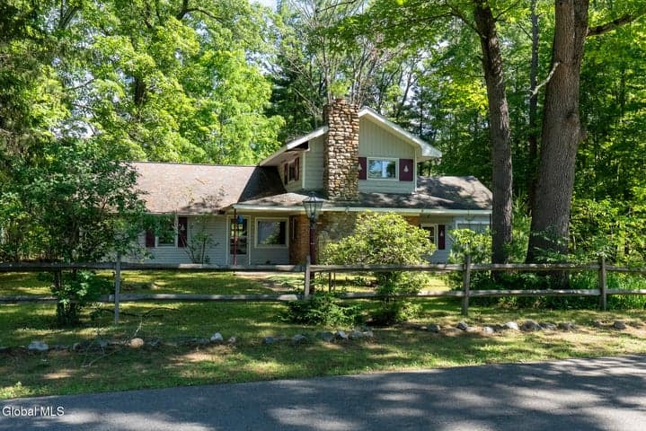 323 Emmett Street, Ballston Spa, NY, photo 2