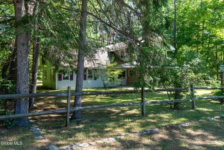 323 Emmett Street, Ballston Spa, NY, photo 3