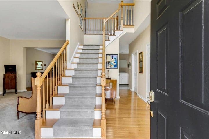 31 Ivywood Drive, Bethlehem, NY, photo 4