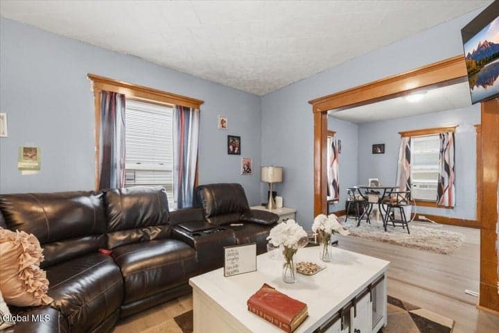28 W 8th Avenue, Gloversville, NY, photo 5