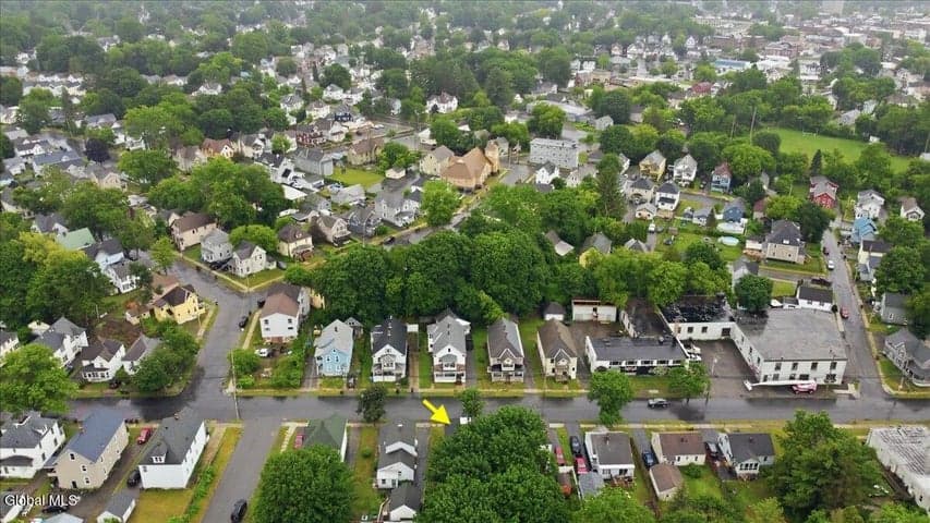 28 W 8th Avenue, Gloversville, NY, photo 3