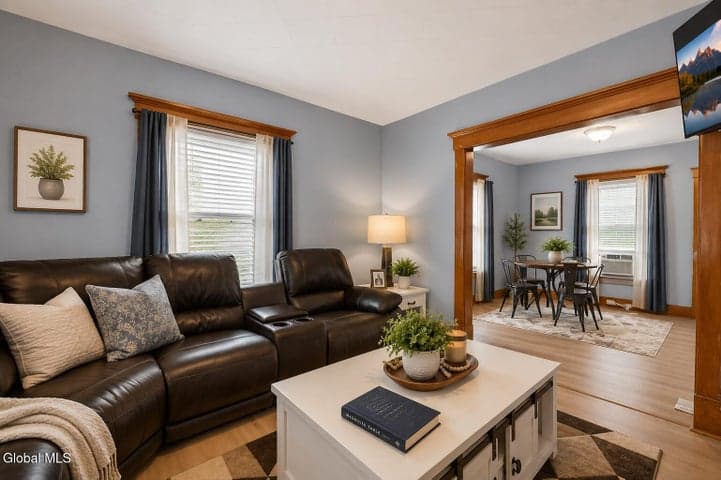 28 W 8th Avenue, Gloversville, NY, photo 4