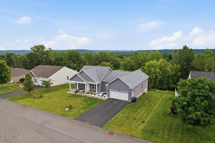 41 Gurba Drive, Stillwater, NY
