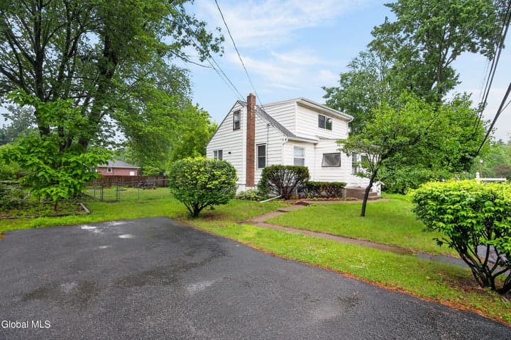 30 Culver Avenue, Colonie, NY, photo 3