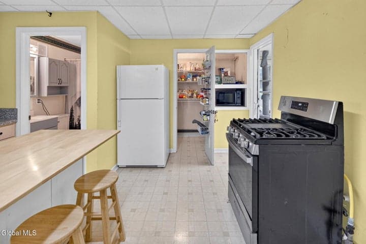 86 Mann Avenue, Troy, NY, photo 5