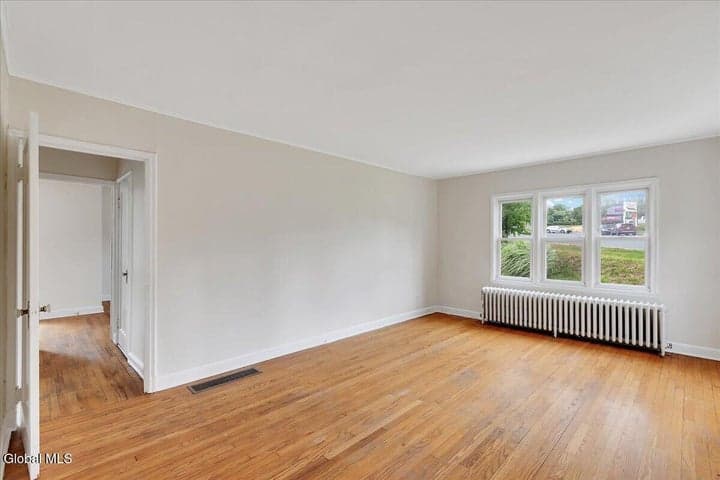 140 Everett Road, Colonie, NY, photo 5