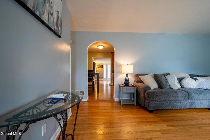 1 Hawley Court, Delmar, NY, photo 2