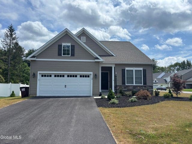 1A Mitchell Drive, Malta, NY, photo 3