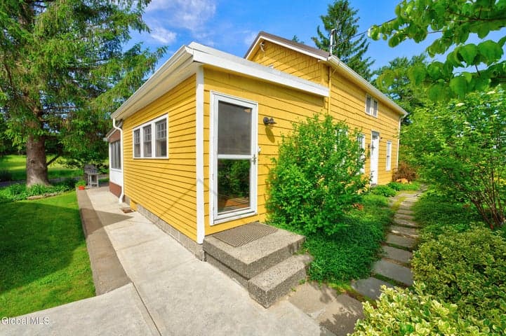 520 McChesney Ave Extension, Brunswick, NY, photo 2