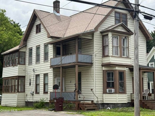 22 E 8th Avenue #2, Gloversville, NY