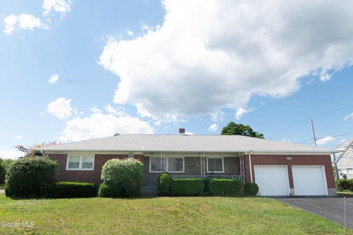 413 Hackett Boulevard, Albany, NY