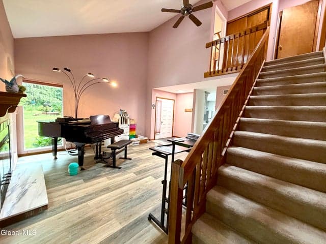 20 Green Meadow Drive, Clifton Park, NY, photo 4
