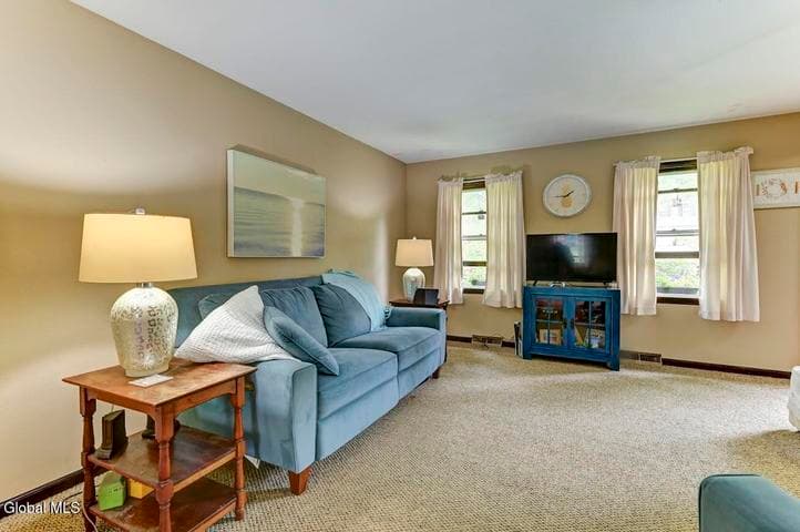 1369 Augusta Drive, Schodack, NY, photo 5