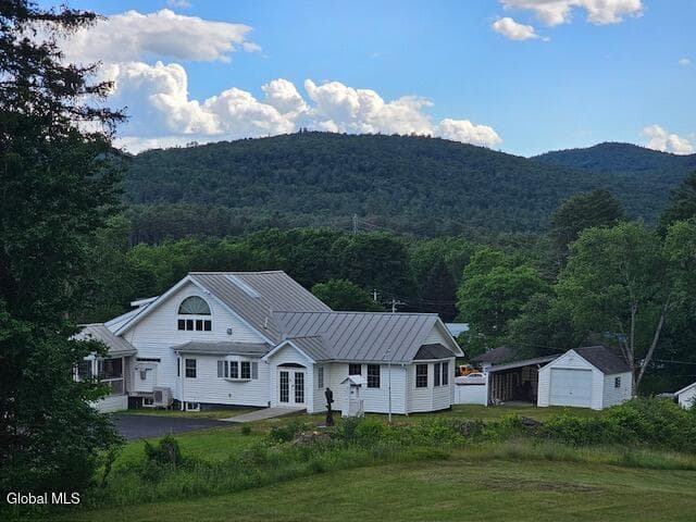 57 Library Avenue, Warrensburg, NY