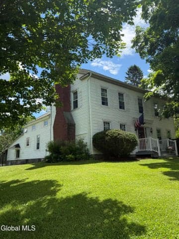 8384 New York 22, Granville, NY