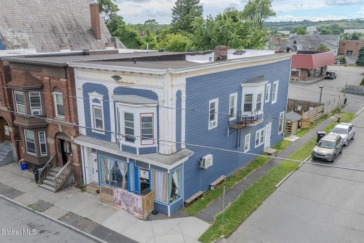 3367 6th Avenue, Troy, NY, photo 2