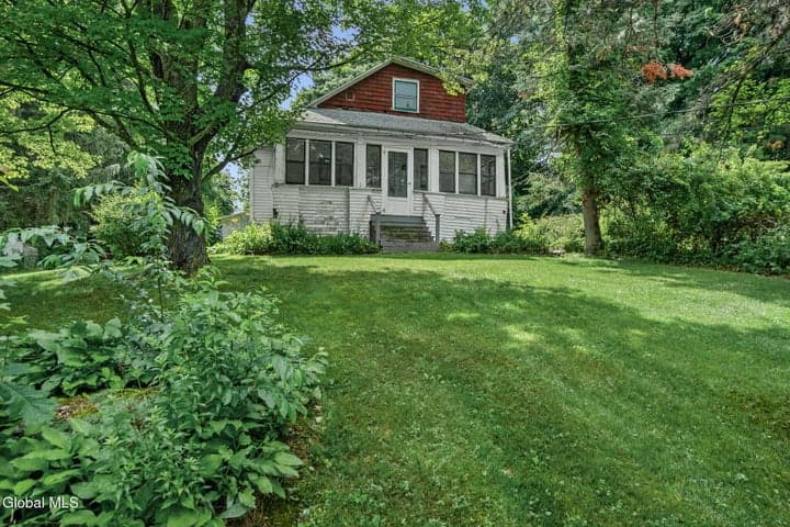 120 Leversee Road, Troy, NY, photo 2