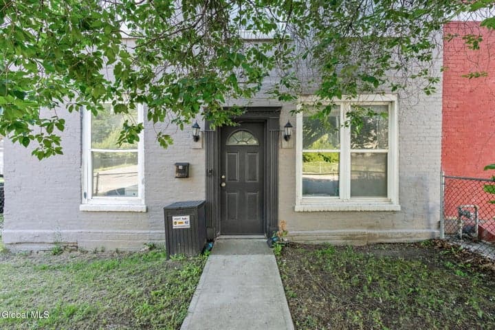 421 4th Street, Troy, NY, photo 3