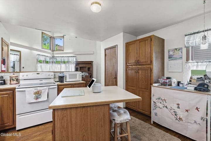 52 Broadway, Latham, NY, photo 3
