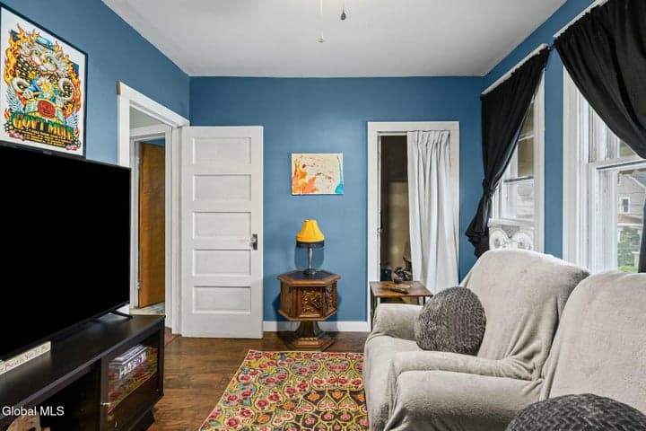 215 6th Avenue, Watervliet, NY, photo 5