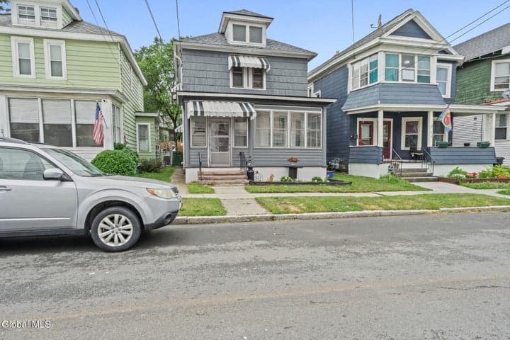 215 6th Avenue, Watervliet, NY, photo 4