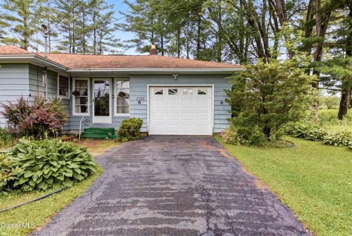 2219 County Highway 107, Broadalbin, NY, photo 2