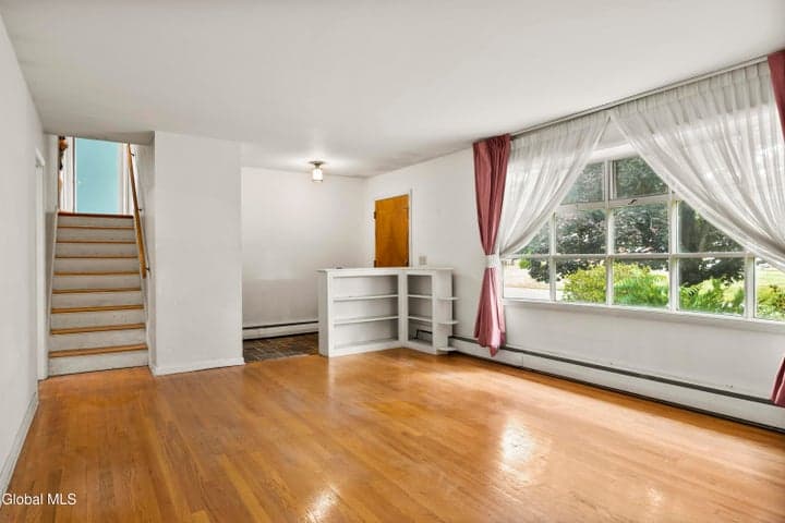 34 Greenock Road, Delmar, NY, photo 4