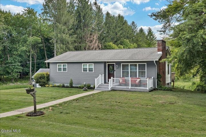 19 Cobb Hill Road, Sand Lake, NY, photo 4