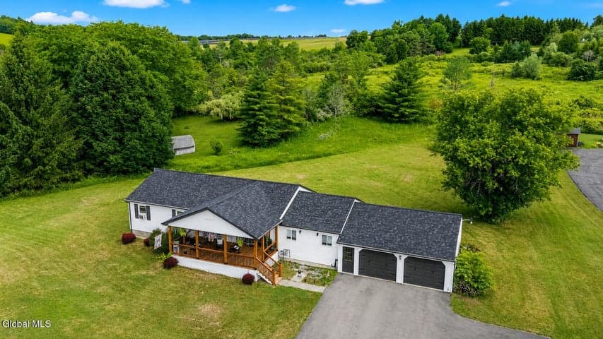 103 Getman Road, Fonda, NY, photo 2