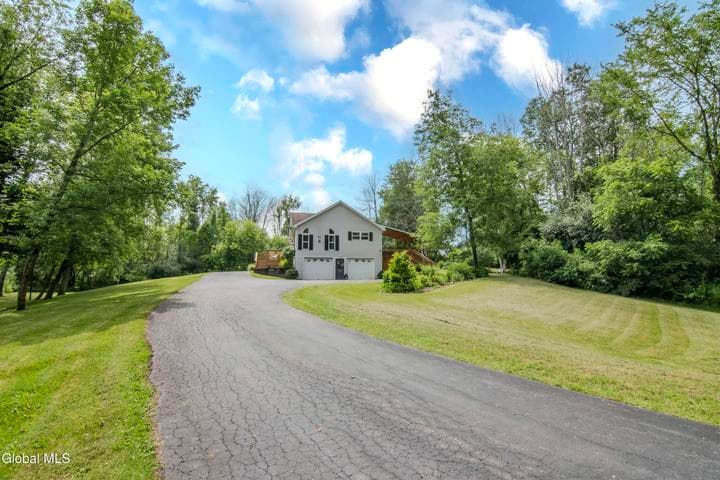 111 Beaver Street, Saratoga, NY, photo 3