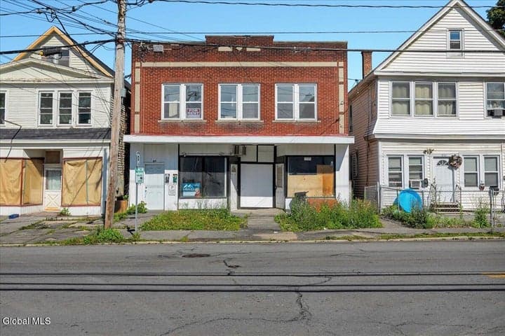 1697 Van Vranken Avenue, Schenectady, NY