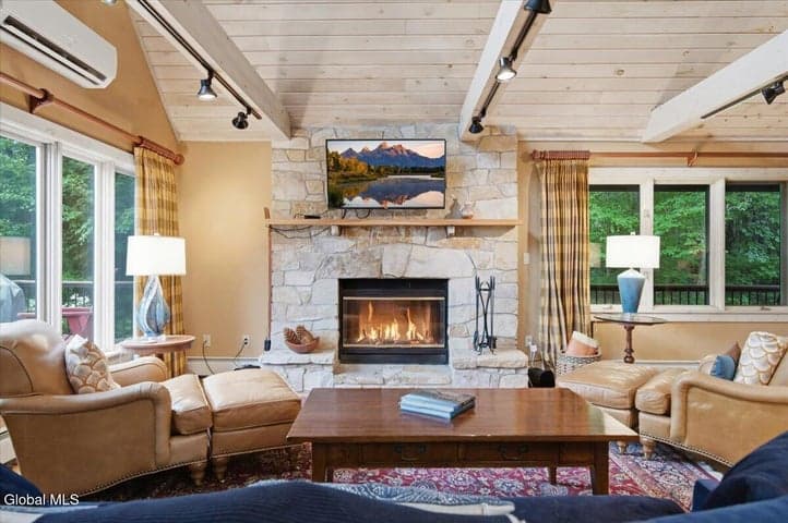 25 Gorman Road, Schroon Lake, NY, photo 3