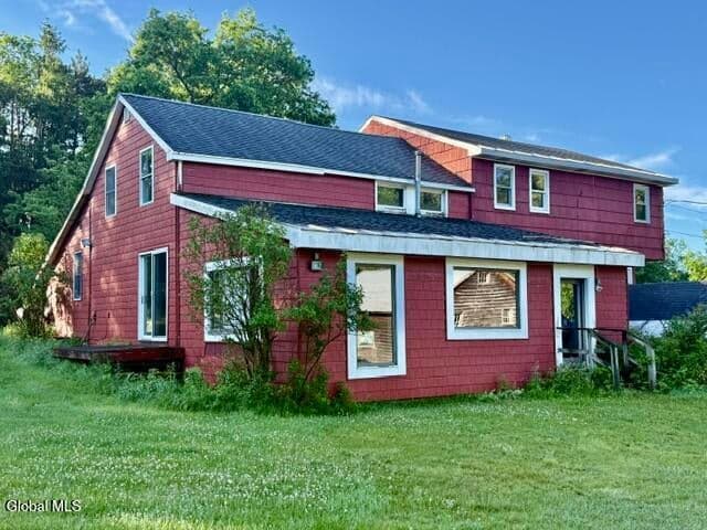 28 Starcrest Drive, Sand Lake, NY, photo 2