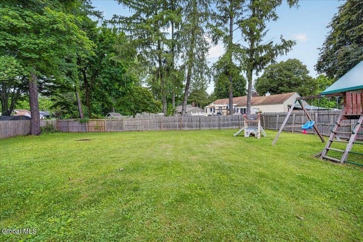 135 Goode Street, Ballston, NY, photo 4