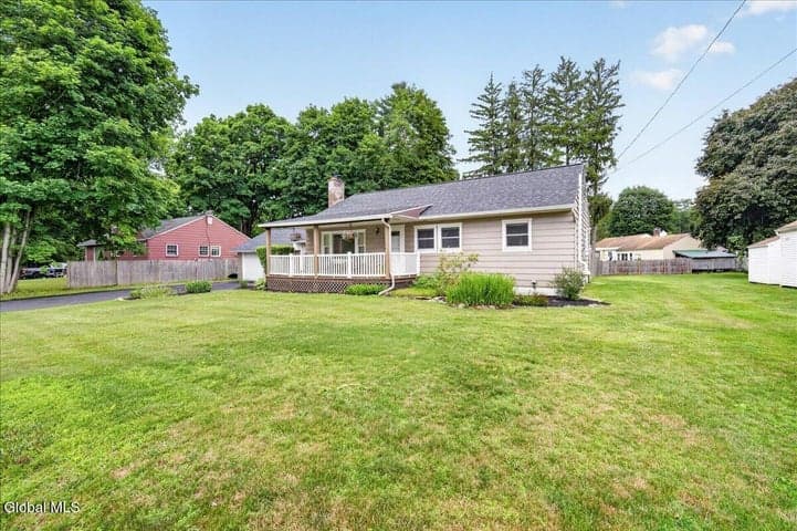 135 Goode Street, Ballston, NY, photo 2