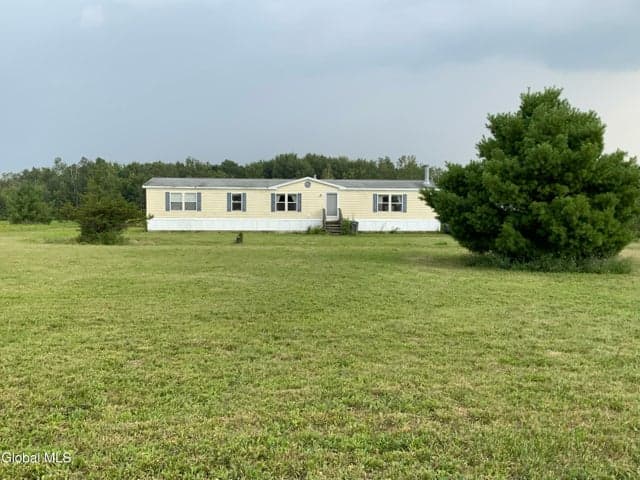 1766 State Route 196, Kingsbury, NY