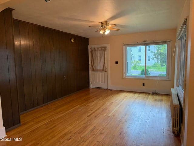 34 Hamilton Street, Guilderland, NY, photo 4