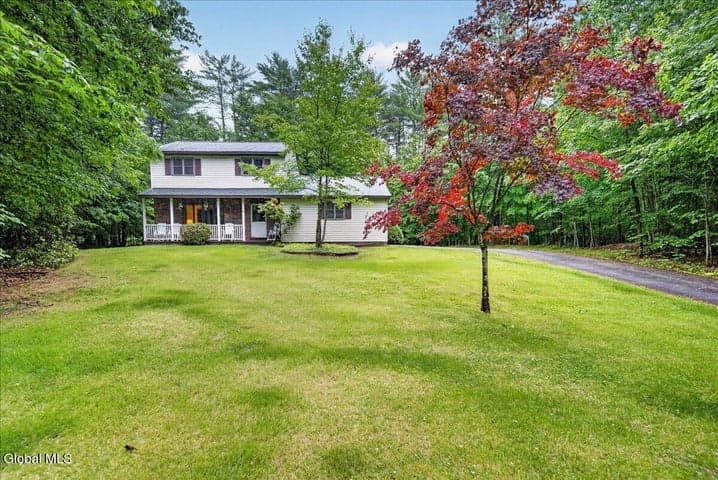 16 Fenway Circle, Lake Luzerne, NY