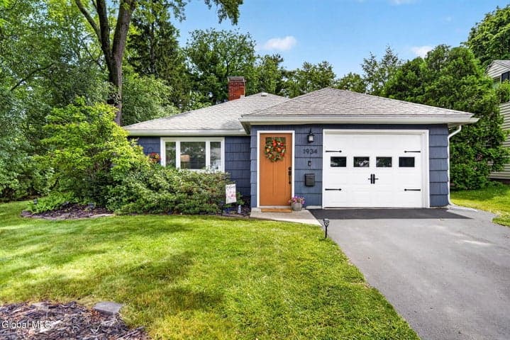 1934 Clifton Park Road, Niskayuna, NY, photo 1