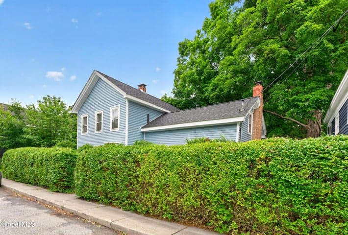 157 Church Street, Hoosick Falls, NY, photo 4