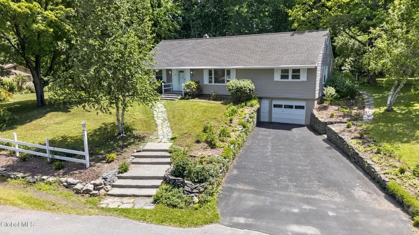 50 Hillcrest Drive, Averill Park, NY