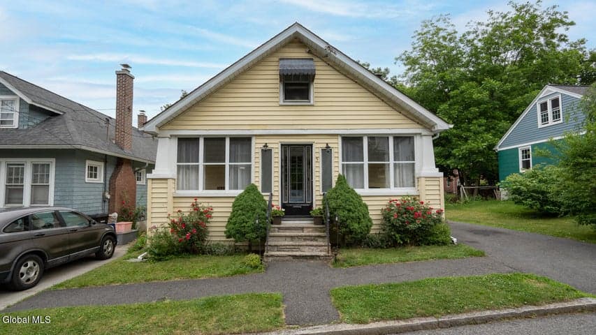 5 Sampson Avenue, Troy, NY, photo 2