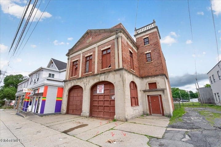 907 Albany Street, Schenectady, NY, photo 4