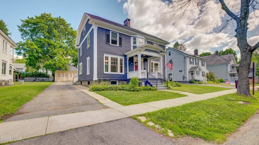 99 Second Avenue, Gloversville, NY, photo 3