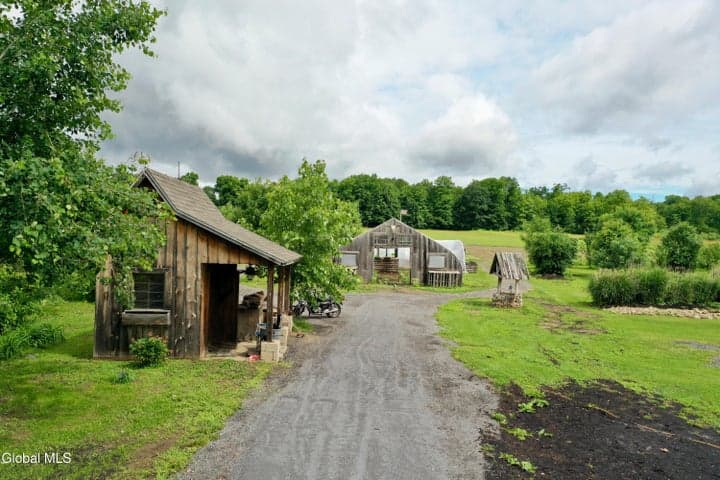 605 Plummer Road, Ballston Spa, NY, photo 2