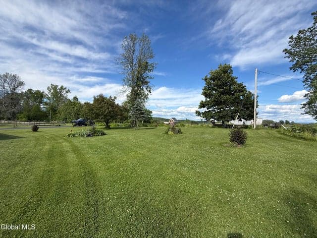 50 W Starbuck Lane, Fort Ann, NY, photo 2