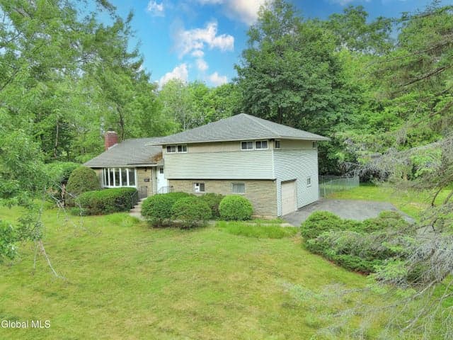 1278 Hawthorn Road, Niskayuna, NY, photo 2