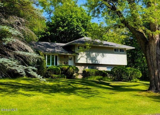 1278 Hawthorn Road, Niskayuna, NY, photo 3