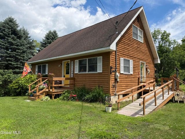 11 Hampton Heights Way, Whitehall, NY, photo 5