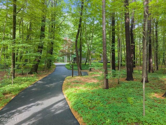 623 Bruno Road, Clifton Park, NY, photo 2